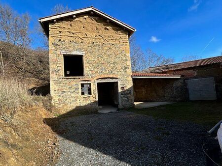 maison dans corps de ferme