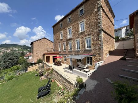 maison 14 pièces 385 m²