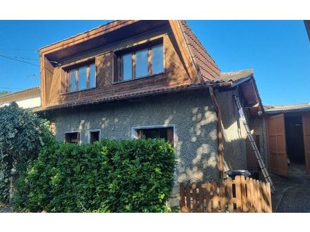 maison larrazet 65 m² t-3 à vendre  76 500 €