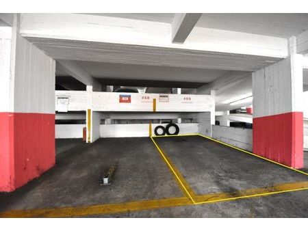 emplacement de parking hypercentre