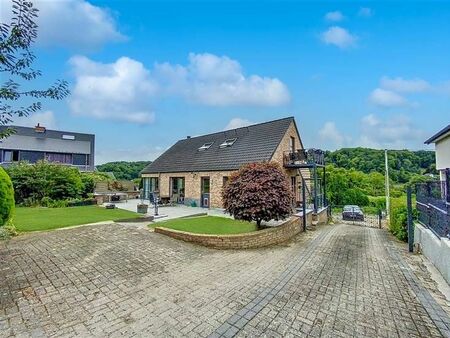 superbe duplex avec jardin et garage double