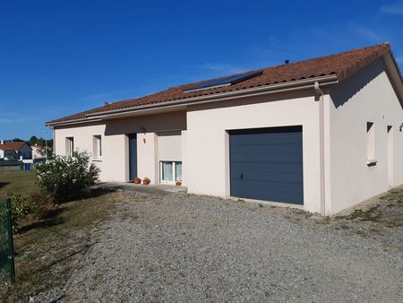 maison à louer - 104 m2 - 3ch - dpe : a