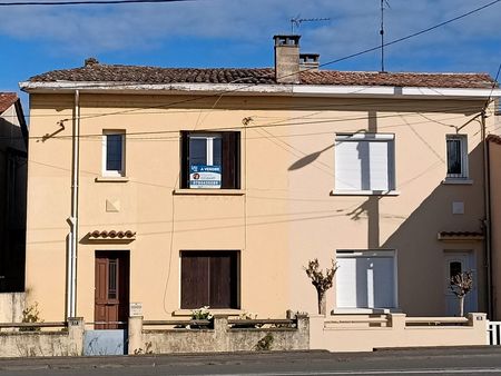 maison de ville mitoyenne avec jardin