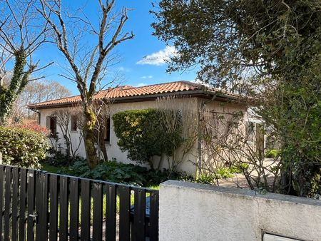 maison non meublée  quartier calme et recherché