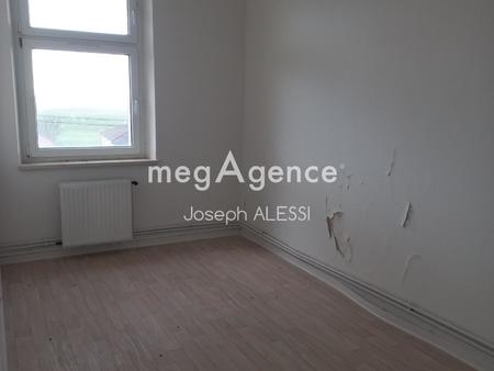 appartement de type f4 à restaurer - 61 m²