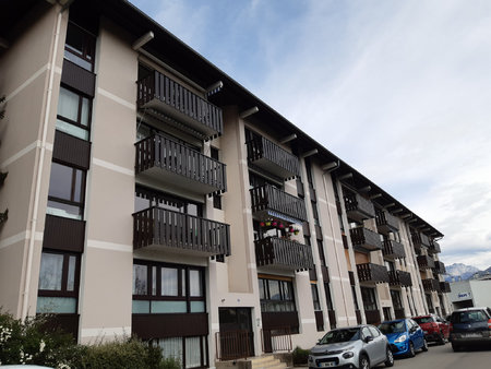 prox annecy a louer t3 dans residence- chauffage compris