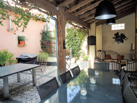 maison 8 pièces - 210m² - castelsarrasin