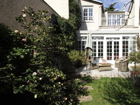 maison de luxe à vendre à louveciennes