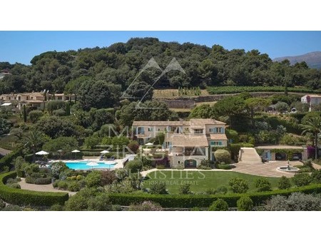 co-exclusive: exceptional property on 1 ha of land  saint paul de vence  pr 06570 villa/to