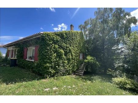 vente maison 5 pièces 128 m² ruelle-sur-touvre (16600)