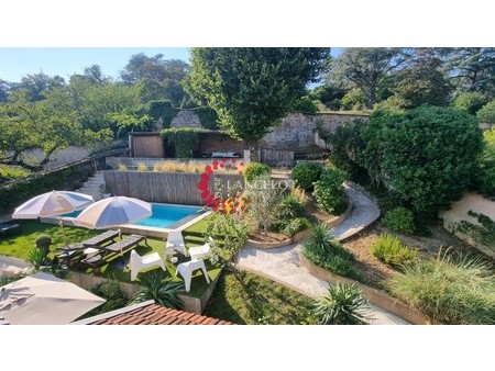 maison de luxe à vendre à sainte-foy-lès-lyon