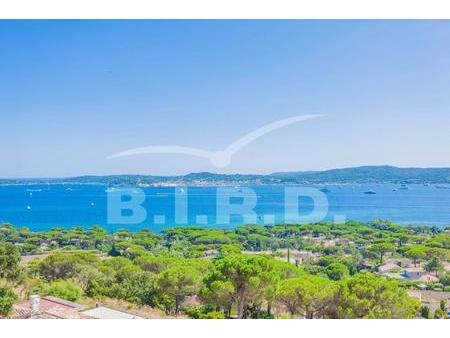 grimaud : villa d'exception avec vue panoramique sur le golfe de saint-tropez