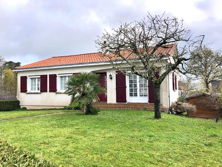 vente maison 5 pièces  93.00m²  treize-septiers