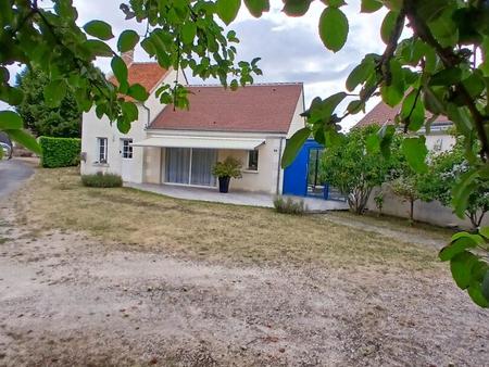 vente maison 4 pièces  1768.00m²  pouillé