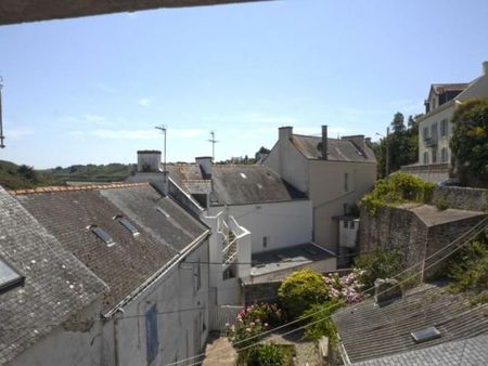 location a l'annee appartement 2 pièces à sauzon  belle-ile-en-mer