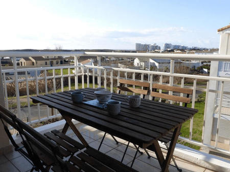 location appartement 2 pièces meublé à saint-gilles-croix-de-vie (85800) : à louer 2 pièce