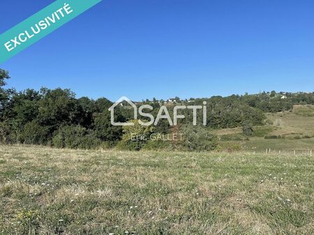 vente terrain 2100 m²