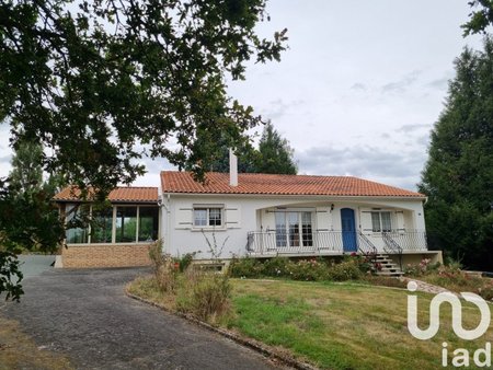 vente maison 6 pièces de 122 m² à les epesses (85590)