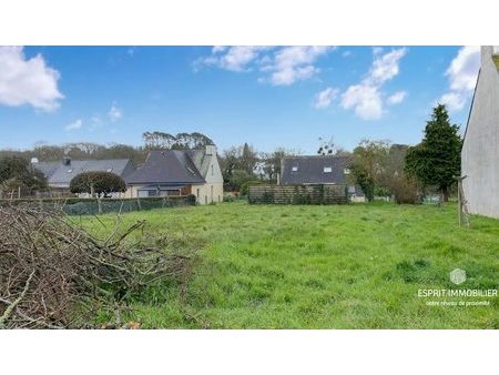 vente terrain 668 m²