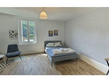 location appartement  m² t-1 à le creusot  455 €