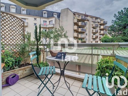 vente appartement 2 pièces de 50 m² à lons