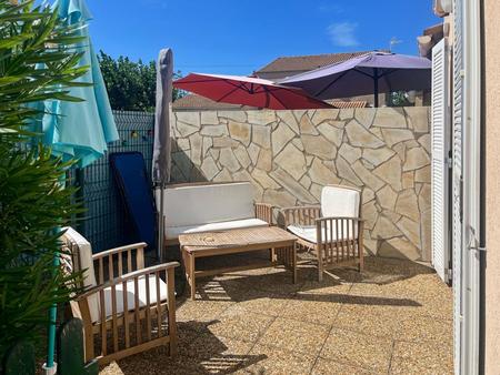 vente appartement t2 cabine à marseillan plage avec terrasse et parking