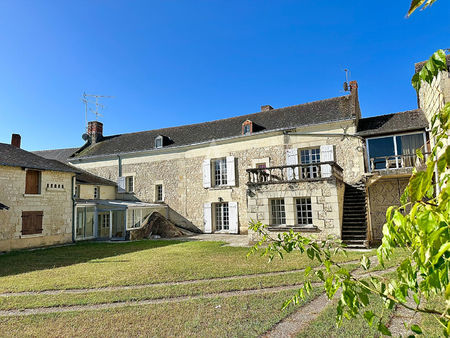 demeure de caractère et d'histoire de plus de 300m² - le puy notre dame