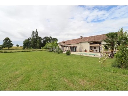 maison de luxe à vendre à villars-les-dombes