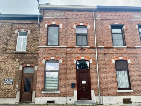 maison 2 façades avec jardin