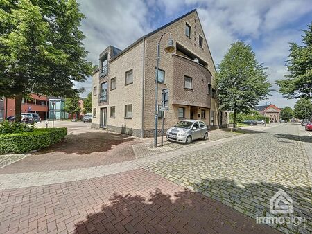 ruim duplex-appartement midden in het centrum van bocholt!