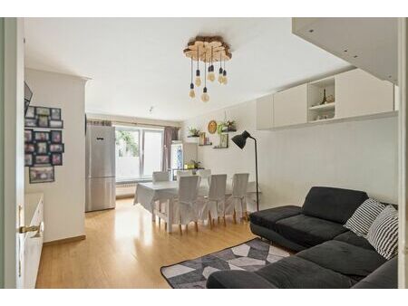 gelijkvloers appartement met tuin in wommelgem!