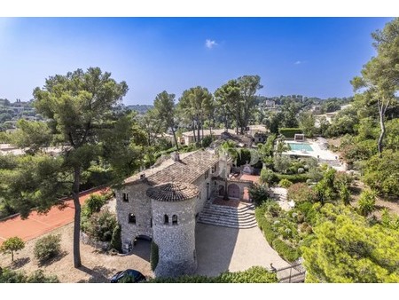 maison de luxe à vendre au le rouret