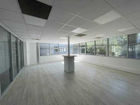 location de bureau de 694 m² à mérignac - 33700