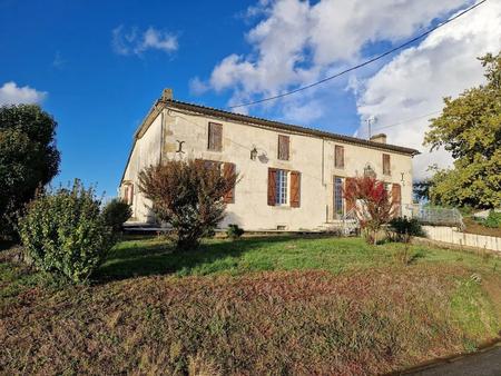 maison en pierre de 138 m² avec 3 chambres - garage de 200 m² - terrain 4200 m² - réf...