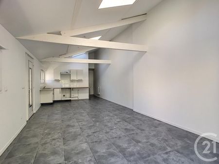 appartement f3 à louer - 3 pièces - 60 40 m2 - margny les compiegne - 60 - picardie