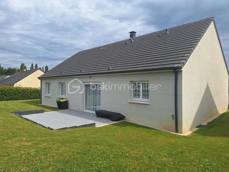 vente maison à aron (53440) : à vendre / 105m² aron