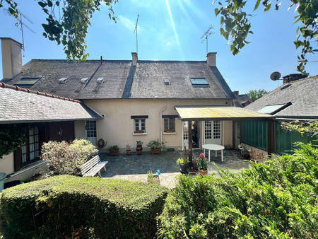 vente immeuble à lamballe (22400) : à vendre / 310m² lamballe