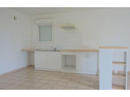 location appartement 2 pièces 40 m² peri (20167)