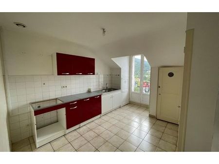 location appartement 4 pièces 72 m² serres (05700)