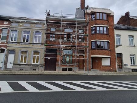 grande maison unifamiliale idéale pour une colocation