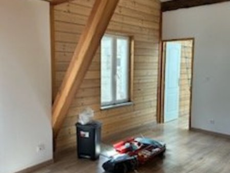 appartement rénové dans petite copropriété