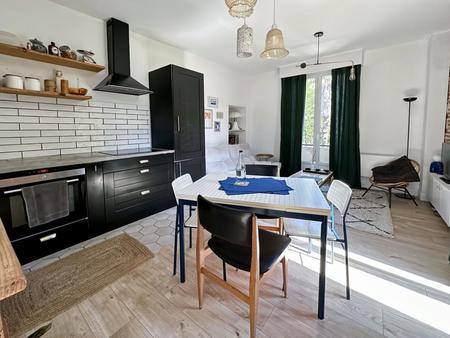 à vendre : appartement 3 pièces en duplex dans une maison de 1900 castanet-tolosan