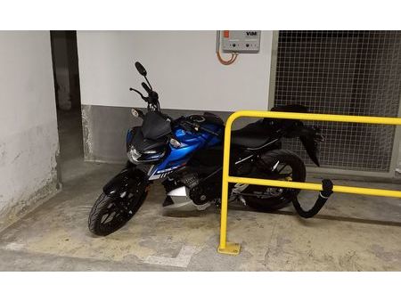 parking moto castellane prado