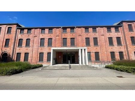 bureau de haute qualité à louer dans le campus coppens bras