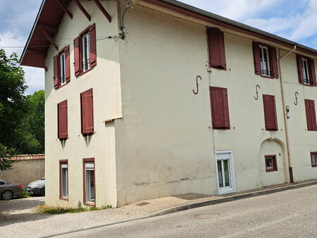 a vendre immeuble 5 appartements / laroque d'olmes