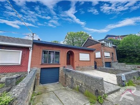 bungalow 2 ch - garage - terrasse - jardin