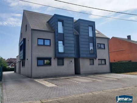 appartement te koop in maasmechelen met 2 slaapkamers