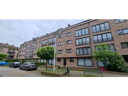 appartement te koop in schoten met 2 slaapkamers