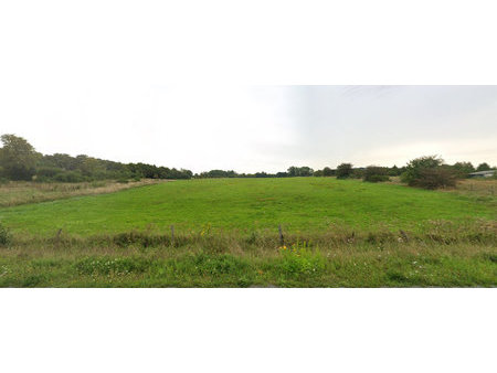 terrain constructible de 32 431 m² à rocroi