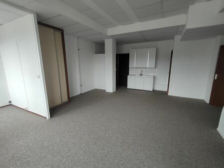 bureau 110 m²